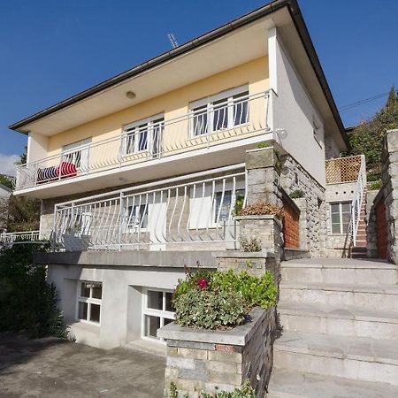 Apartment Bozic オパティヤ エクステリア 写真