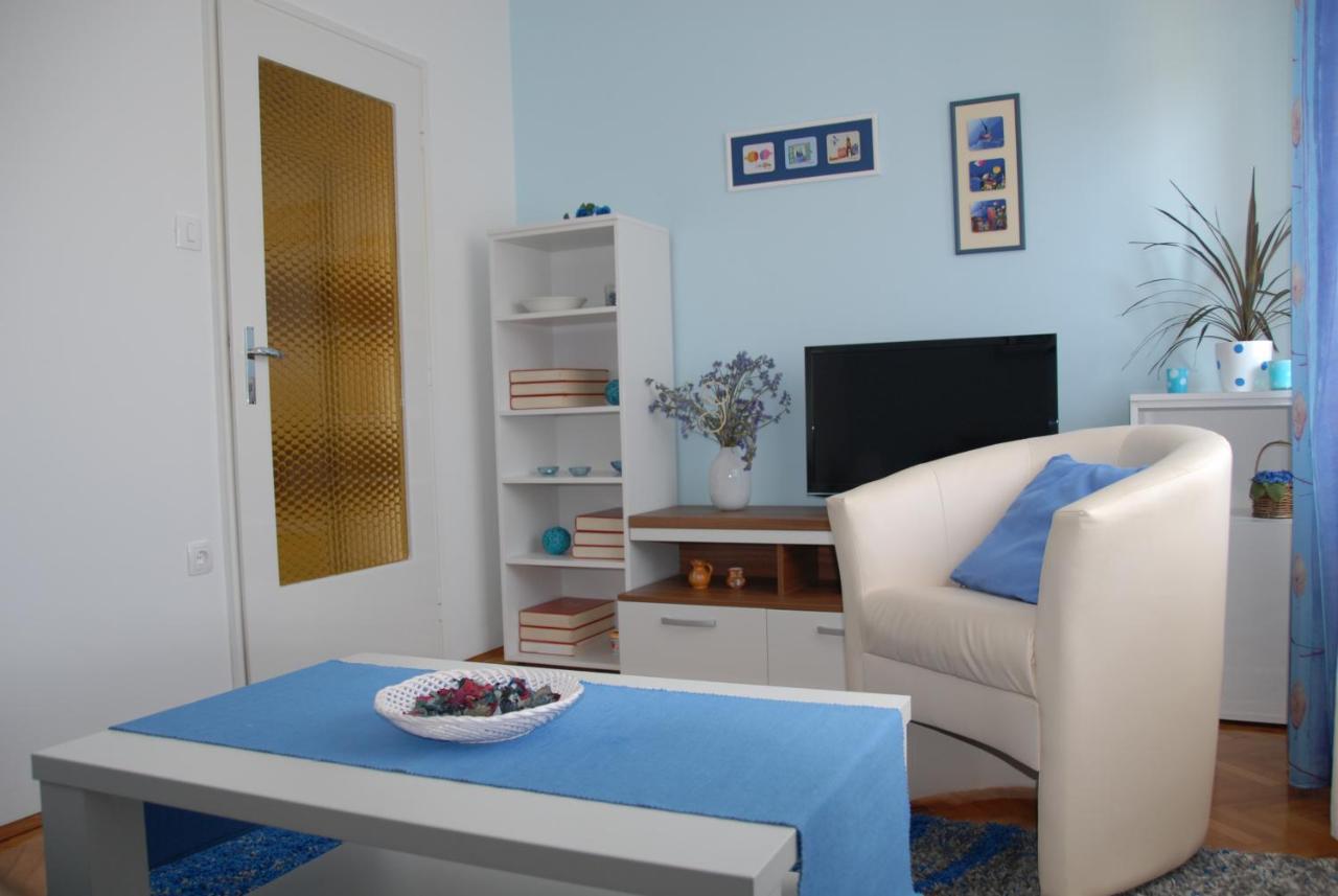 Apartment Bozic オパティヤ エクステリア 写真