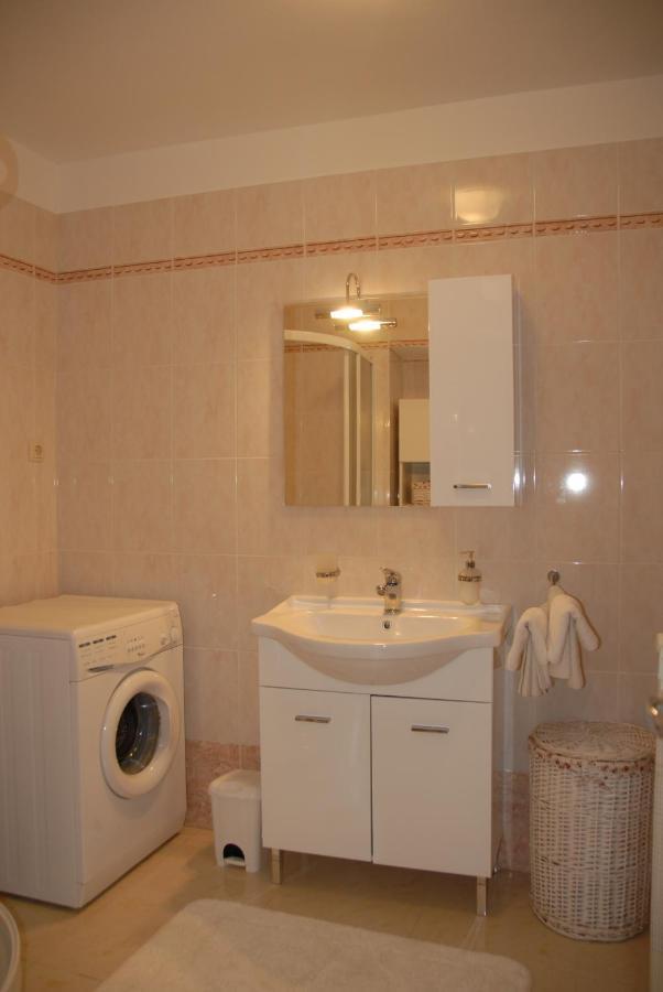 Apartment Bozic オパティヤ エクステリア 写真