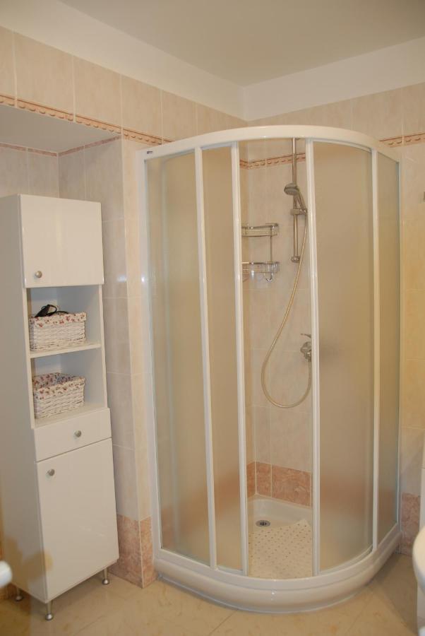Apartment Bozic オパティヤ エクステリア 写真
